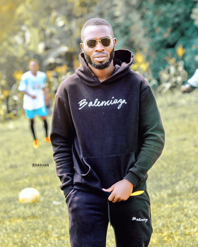 AnkoFoto's tweet photo. You will Love it when you hire me to make it happen.
Events, Weddings, Kwanjula, Kukyala, other ceremonies etc.

Call on me for out standing photos.
0756676840
https://t.co/Wnngy22kcg https://t.co/lI8OkuMhiI