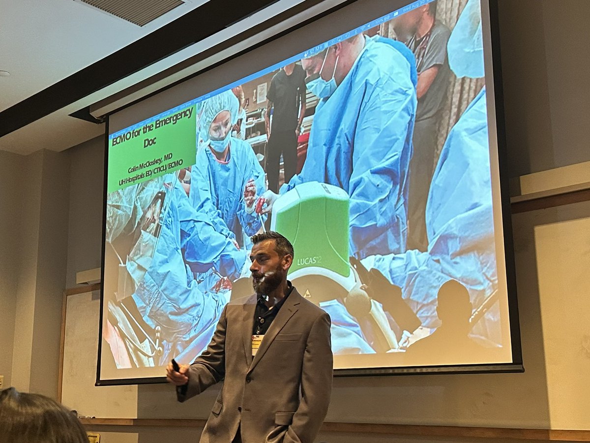 UHCMC_ED's tweet image. Our EM-Intensivist &amp;amp; ECMO champion @CgMack31 kicking off our faculty lectures  in #EMconf with @MetroHealth_EM with a fantastic primer on ECMO for #emdocs. #CLErising #Believeland