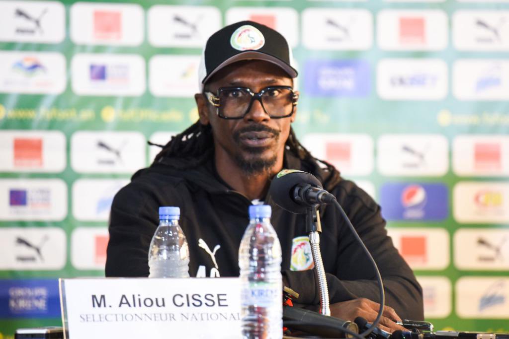 GaindeYi's tweet photo. En perspective du match amical Sénégal – Algérie du 12 septembre 2023 prévu au Stade Abdoulaye Wade de Diamniadio, le sélectionneur national Monsieur Aliou CISSE publiera la liste des joueurs convoqués à cet effet le vendredi 01 septembre 2023 à 10h00 au restaurant Good Rade, sis sur la VDN.

Toute la presse sportive nationale et internationale est cordialement invitée à cet évènement.