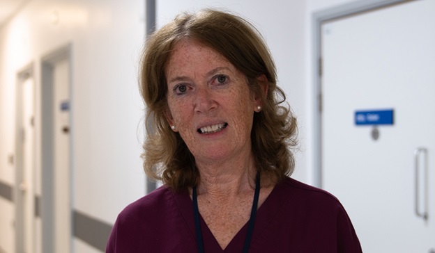 Imperial People 💙 (@imperialpeople) on Twitter photo "Emergency medicine is a relatively new specialty so developing and building research is essential to validate our practices.”
Meet Mary Dawood, consultant nurse emergency medicine <a href="/ImperialNHS/">Imperial NHS 💙</a>
Read Mary's full interview: imperial.nhs.uk/about-us/blog/… "Emergency medicine is a relatively new specialty so developing and building research is essential to validate our practices.”
Meet Mary Dawood, consultant nurse emergency medicine <a href="/ImperialNHS/">Imperial NHS 💙</a>
Read Mary's full interview: imperial.nhs.uk/about-us/blog/…
