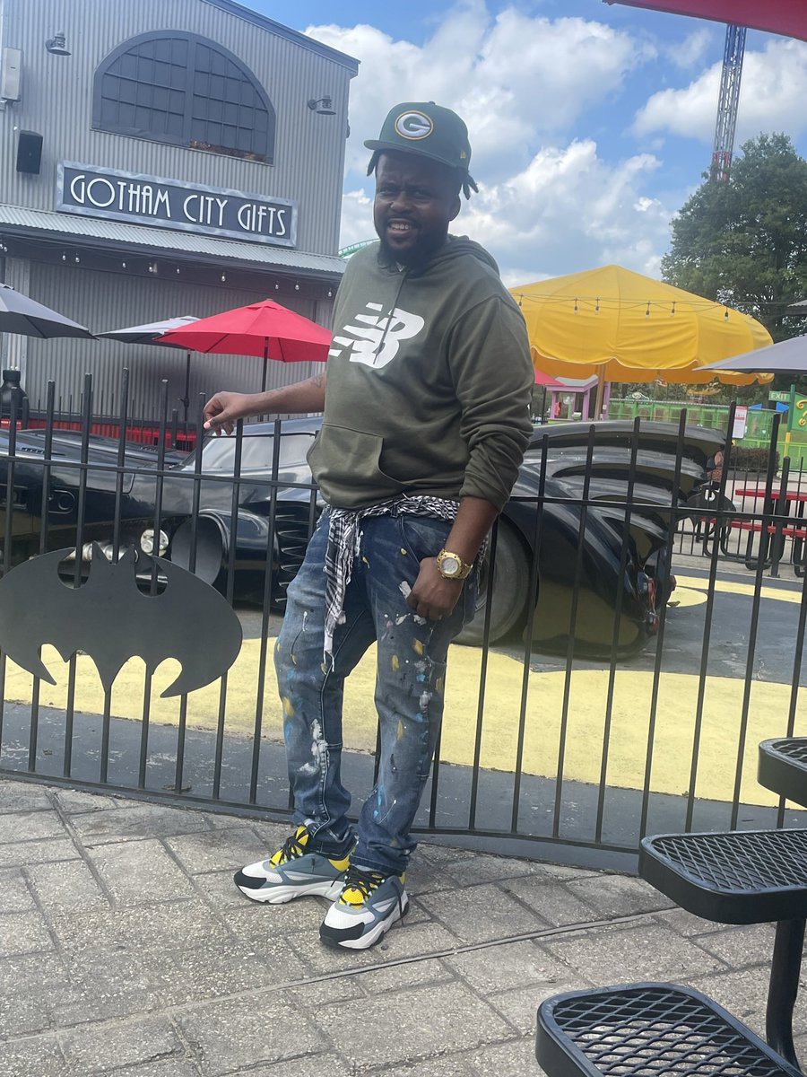 SimonSaysCrazy2 (@simonsayscomedy) on Twitter photo 