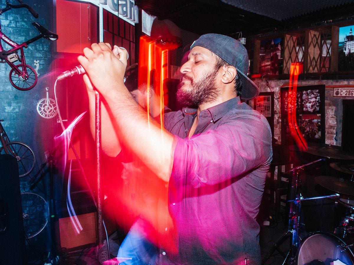 absidepy's tweet image. He aquí, algunas fotos del show del sábado, en #diemannschaft Las Mercedes!

Fue una noche increíble! 🔥🤘

Muchas gracias a todos!

Nos vemos en Septiembre, en San Lorenzo!

#Ábside
#rockpy
#rocknacional
#diemannschaft