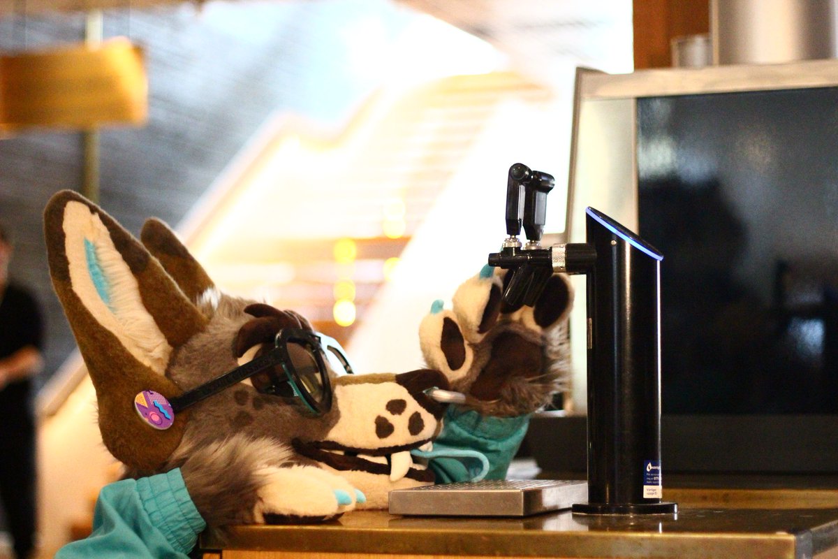 🌈 Charlie tweet media