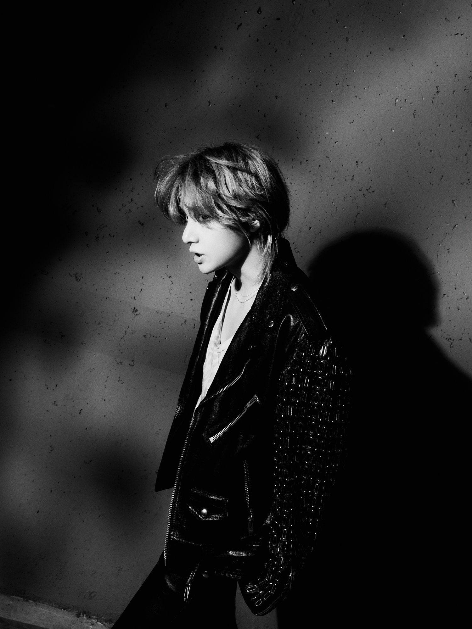 BTS on ⁷ on X: #V Solo Album Layover D-22 Release on