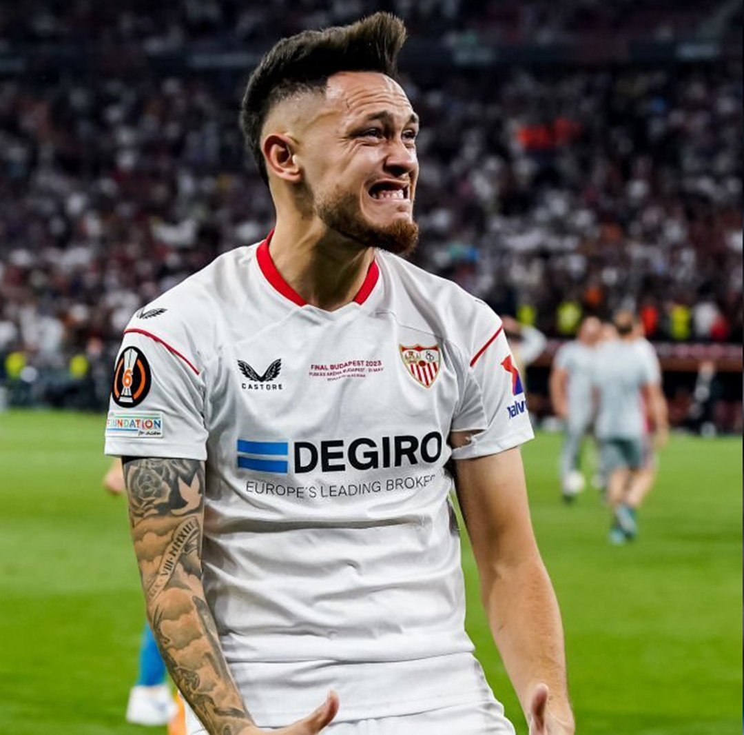 SVQBRS1's tweet photo. 🚨 Lucas Ocampos se niega a salir del #SevillaFC y se rompe la operación con el Fulham. https://t.co/x78k9XU0MF