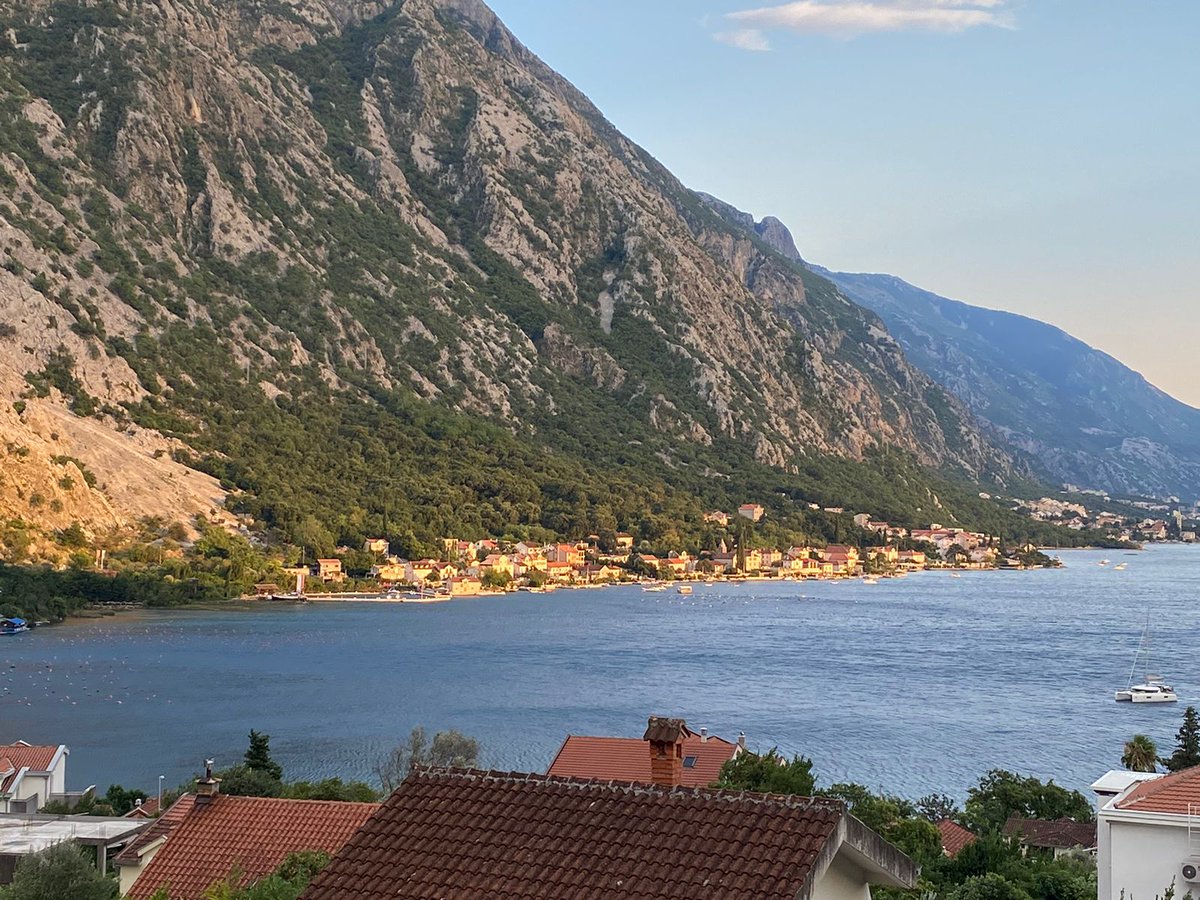 Not much of a traveler before, but in Serbia, I've embraced new adventures. From Neum's Adriatic shores to historic Trebinje and Kotor's cruise ships, last week's break was inspiring. Back to work now, recharged! 🌍✈️