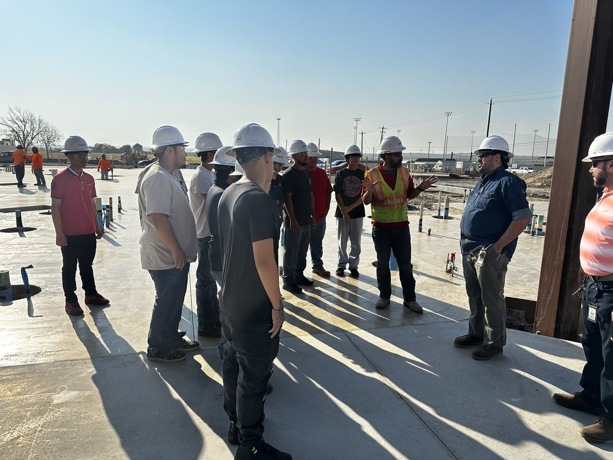 Del Valle ISD Operations tweet media