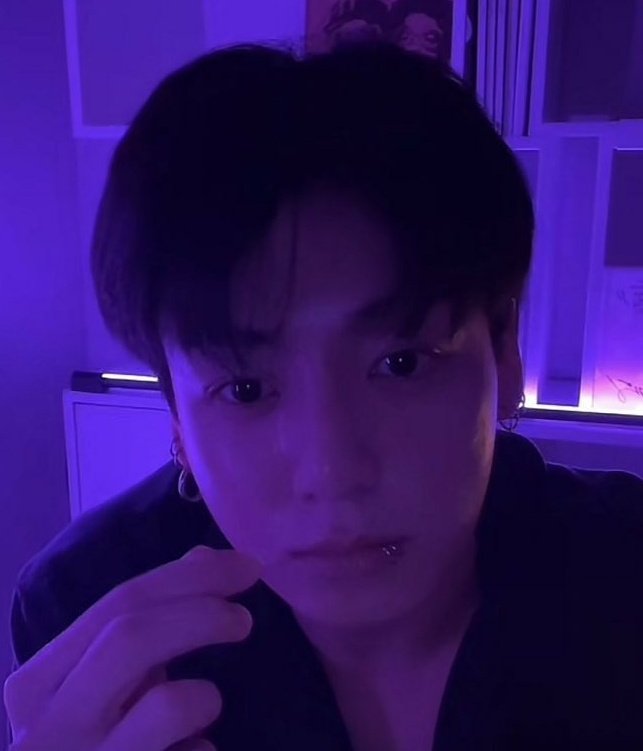 kimthver's tweet photo. day made ♥︎ https://t.co/1hHM8YnT40