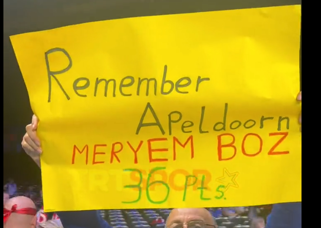 Temmzvolley's tweet photo. "psikolojik baskı" https://t.co/AnCoy703ak