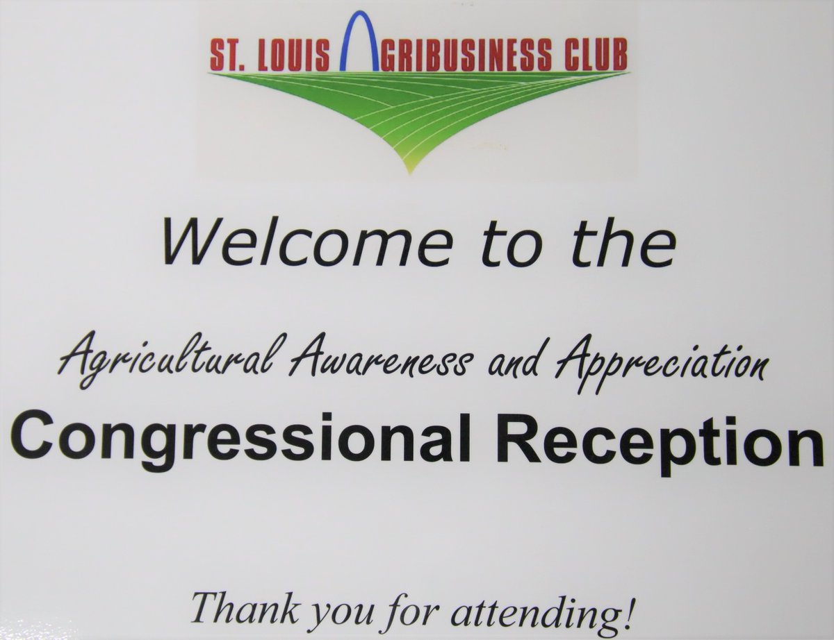 MissouriCorn's tweet photo. Last week, past MCGA Pres Mark Scott sat on a panel for the AgMazing Congressional Staff Tour hosted by the STL Agribusiness Club. The panel provided an updated on river transportation and the importance of a strong farm bill to Congressional staff members.