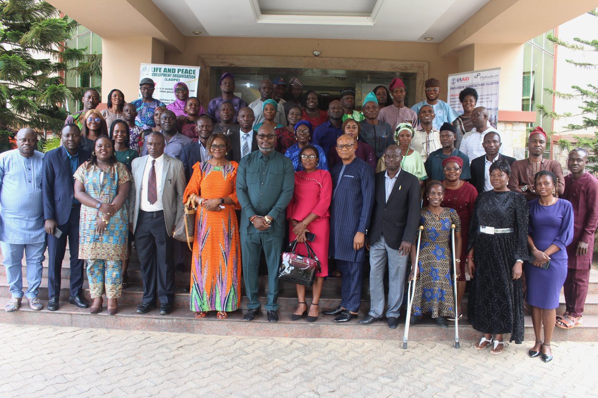 LifeandPeaceDO's tweet photo. Osun State Agriculture Policy being reviewed by the Inclusive Agriculture Cluster under the Palladium/SCALE project, powered by USAID to ensure the creation of Specific Budget Line for Agrowomen Farmers.
#SpecificBudgetLine
#InclusiveSectorPolicy https://t.co/BA5Jo0uTfx