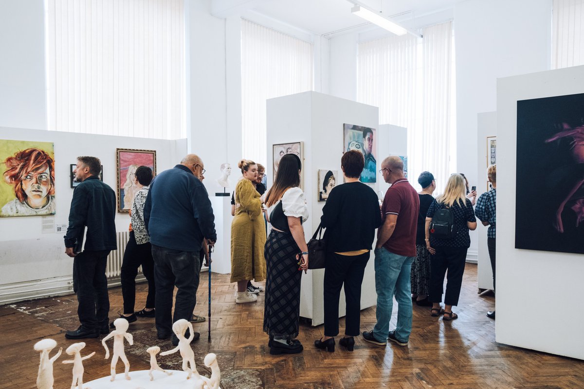 🫶🏼 ❌ Three Counties Open 2023  ❌  🫶🏼

Well that's that for another year! A big thank you to everyone who made this year's Three Counties Open a huge success. We saw just over 1300 visitors come to Burslem School of Art for the exhibition...