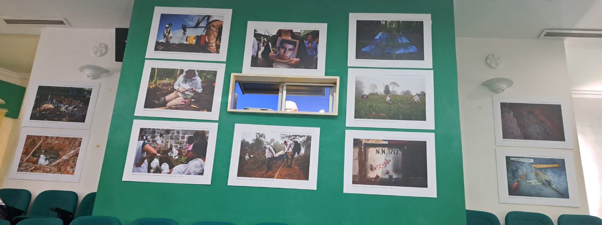 UBPDcolombia's tweet photo. 📍Ibagué

En las regiones y territorios de Colombia 
también conmemoramos el Día Internacional de las Víctimas de Desapariciones Forzadas. 
 
Con la exposición fotográfica #ElCaminoDeLaBúsqueda honramos a las familias buscadoras. 

#LaBúsquedaRepara
#YoApoyoLaBúsqueda https://t.co/MFvB4H7hR3