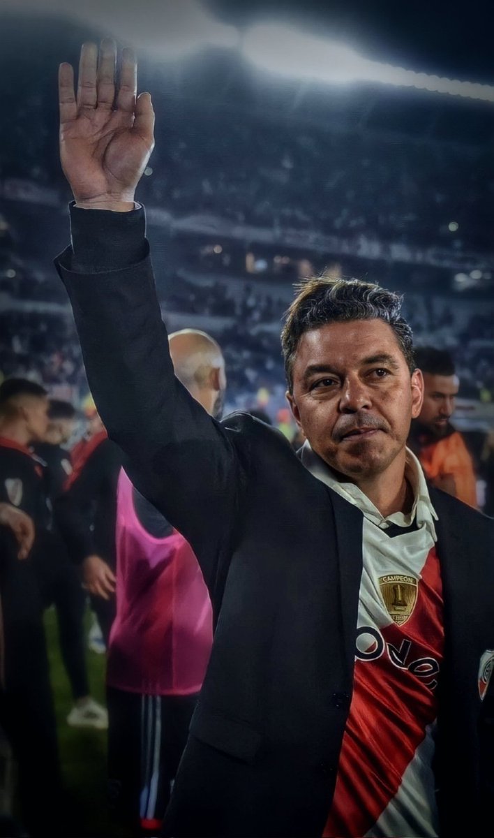 maxpugliese92's tweet photo. 💣🚨 #River | El Flamengo ante la posible salida de Sampaoli estaría en negociaciones con Marcelo Gallardo.
ℹ️ @365ScoresApp https://t.co/7s3BGlxfzT