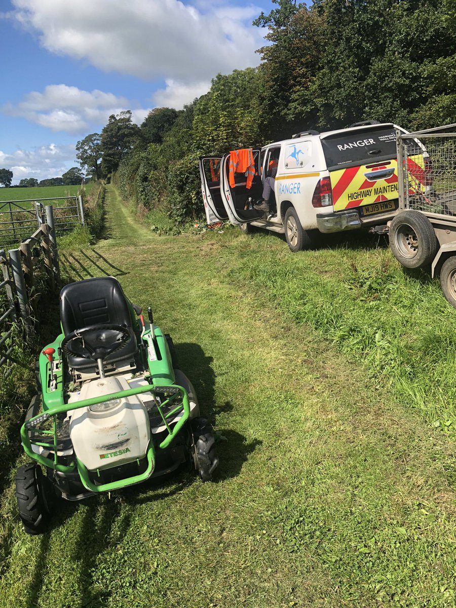 dew18willow's tweet photo. @HWpath And here you, Cedric and Ben are having lunch in the van whilst I’m on my monthly Trail check. Also a picture of empty cases of cider and cans at Matfen Piers which, bizarrely had gone when I went to remove them later! https://t.co/QDwmhGTlie