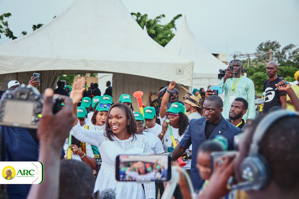 Merci à celles et ceux qui ont fait du lancement de l’ARC un succès par leur présence citoyenne et leur mobilisation samedi 26 août au Grand théâtre. Le temps de la relève est arrivé.

#ARC #AlternativeReleveCitoyenne 
#LeJourDeLaReleveEstArrive
#ReleveSenegal