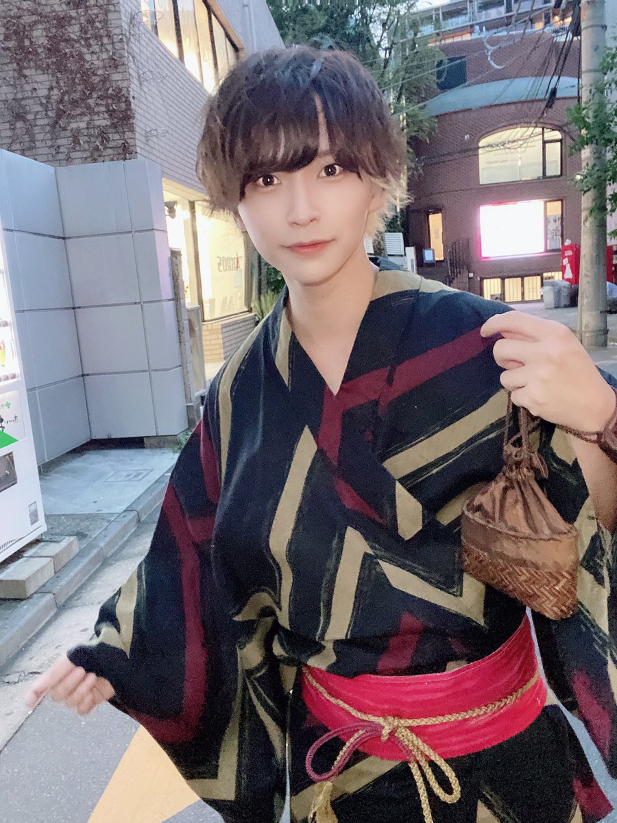 Ma__1007's tweet photo. こんなに差がある1日でした
今日もありがとう！！ https://t.co/Dh16Il9XQK