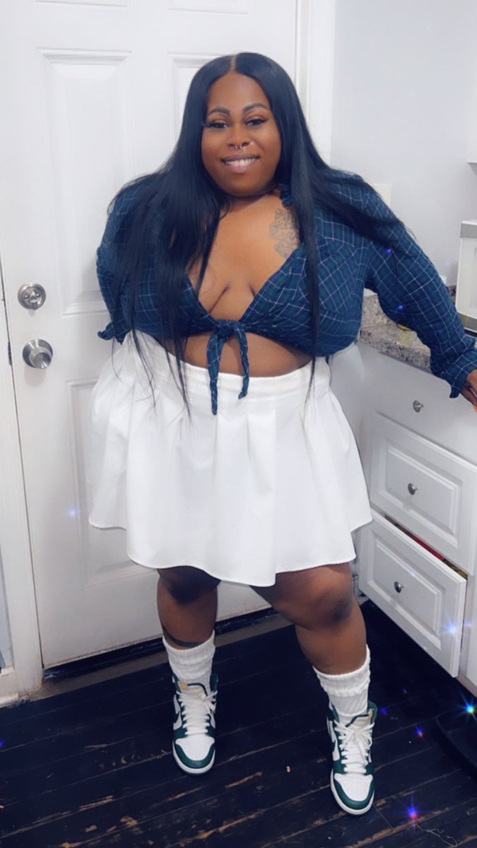 I think it’s time to open up my roster for fall season 🫶🏾💚