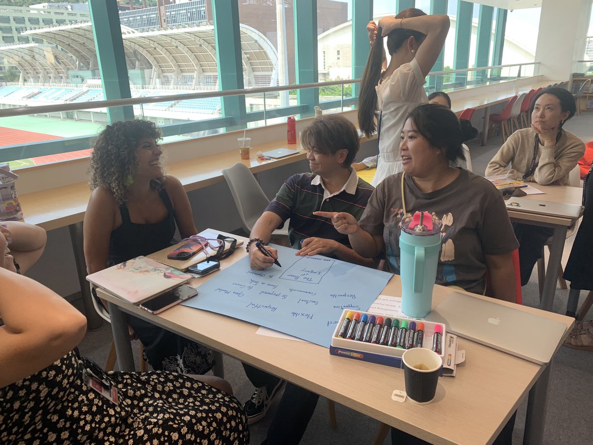 Hiede Schmidt tweet media