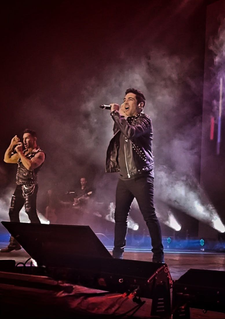 RAFA Y ROBERT 🎶 
#sixpop #sixpopmusic 
#kairo #tierracero