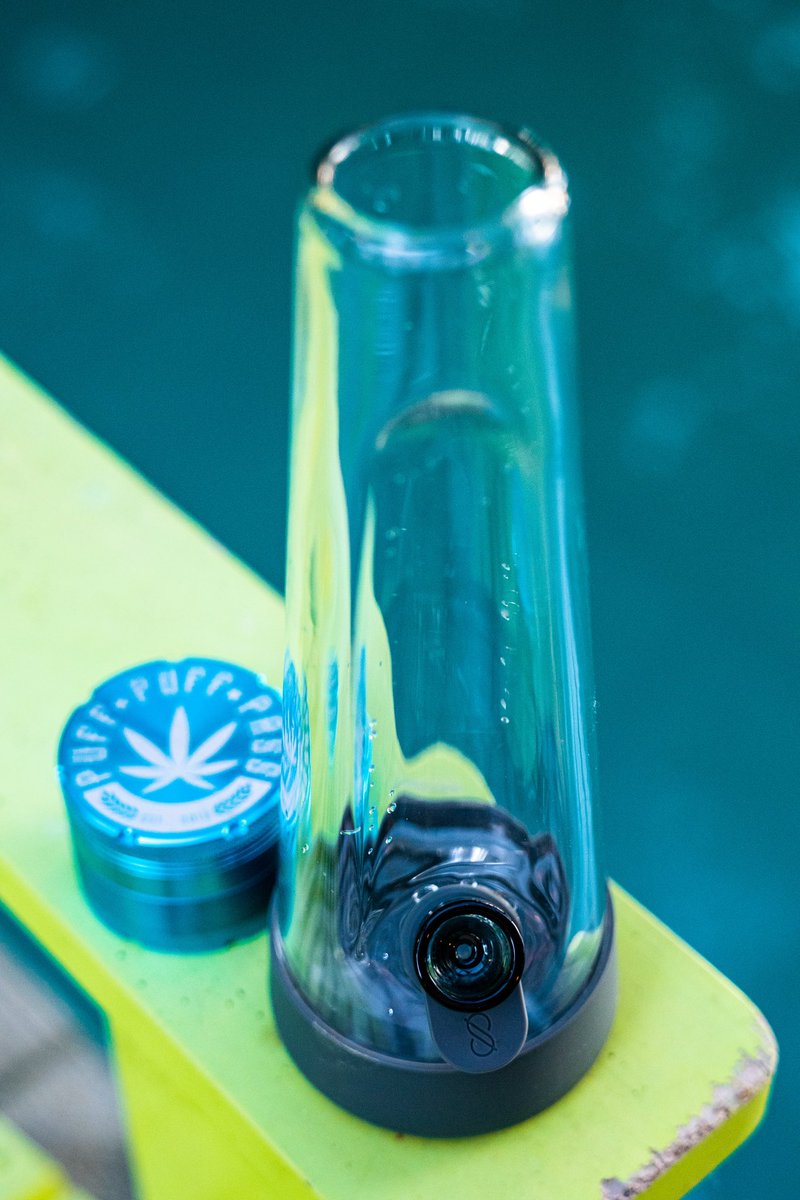 DankStop's tweet photo. Whoβs ready for a sesh? πππ¨ #dankstop #PoolParty https://t.co/DKqfJPTqWj