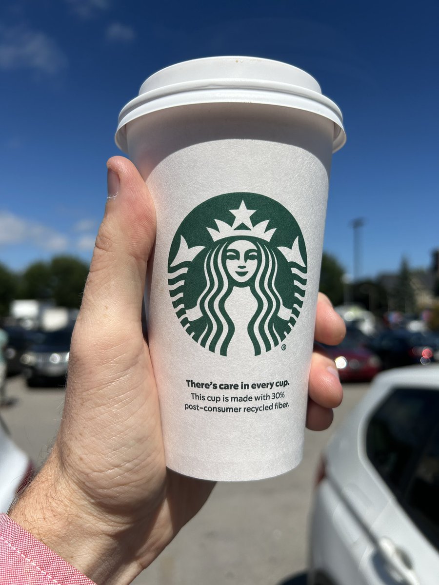 JamesGroh_'s tweet photo. I got a PSL. It feels so right and so wrong at the same time https://t.co/RLaH96unou