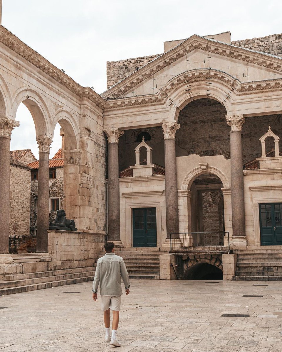 Captivated by Croatia's mesmerising beauty! From its stunning coastal cliffs to the charming old towns, every moment here feels like a dream 🌊🏰 📷 @gerritruffer, @Dubrovnik_tourist_guide, @jesusalepuente