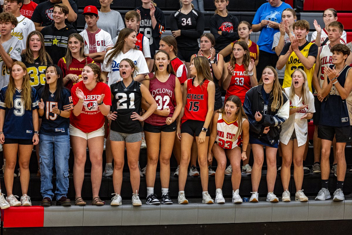 gilbert_schools's tweet photo. Photos from last night's 3-1 volleyball win over Carroll have now been posted to our photo website. To view all 113 photos in the gallery and download what you want, go here: https://t.co/5csDkDT2Vq

#GilbertPride #TigersTogether https://t.co/1wS88qQ93s