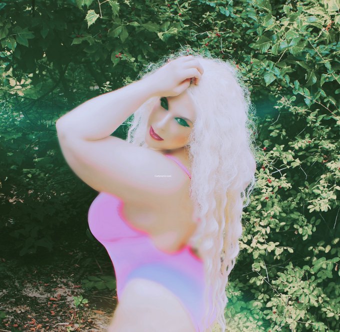 😘 https://t.co/YKqDI9ueKx