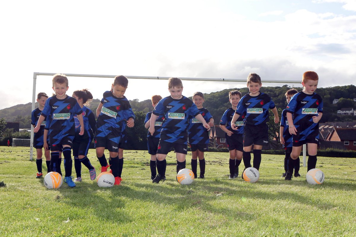 Penrhyn Bay FC tweet media