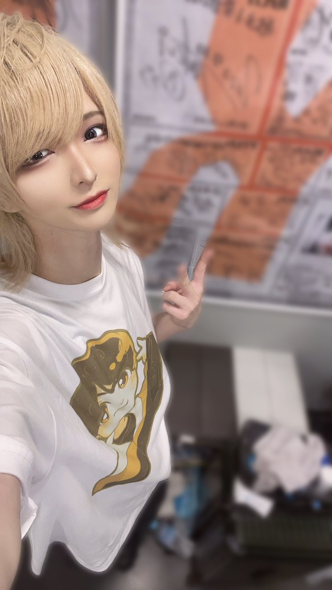 SM_oto_'s tweet photo. パンピなのでコラボだけですが、2ヶ月ぶりのステージ来てくれてほんっっとにありがとう·͜·ᰔᩚ
招待集めてくれた人もありがとう🙏🙏
あすな誕生日おめでとう🎂歳上🎶 https://t.co/obCjEjdmPs