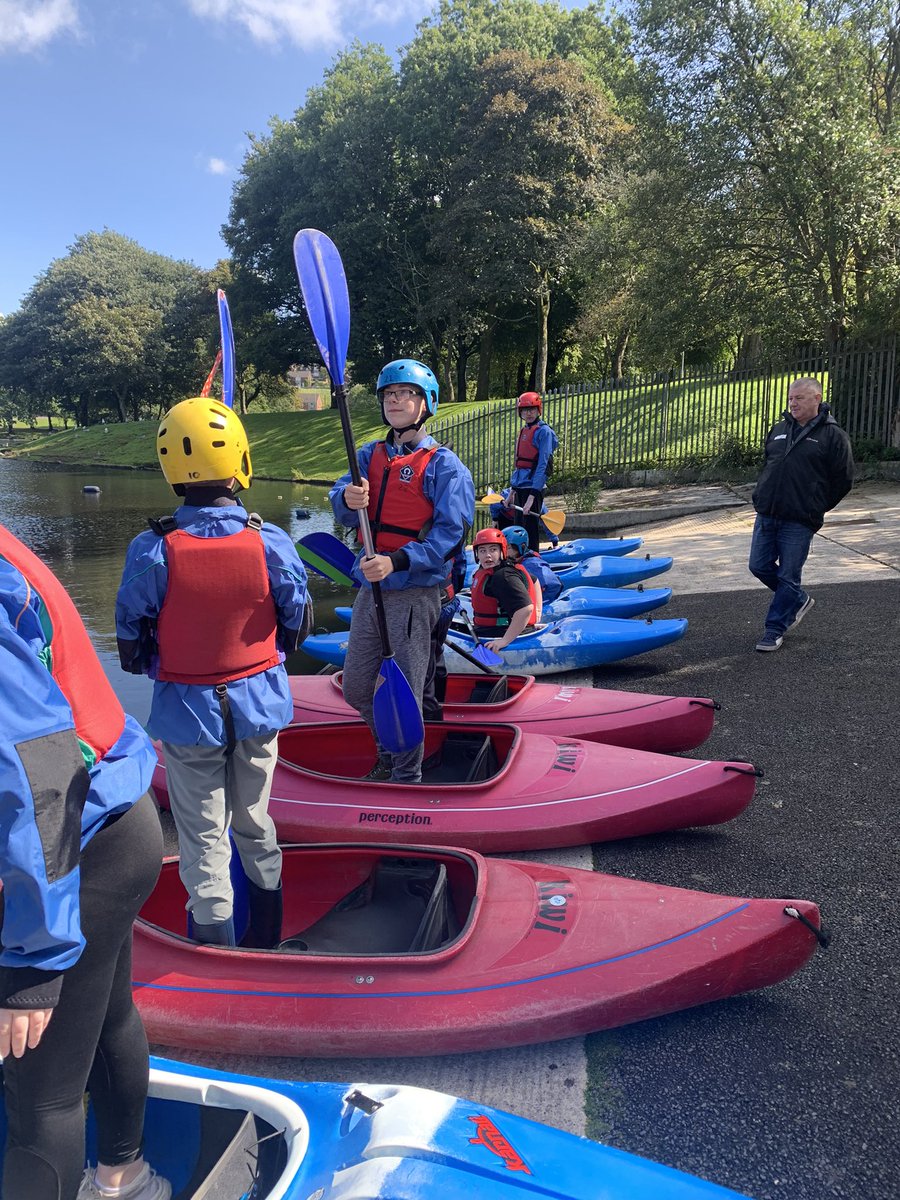 Katrina Perry tweet media