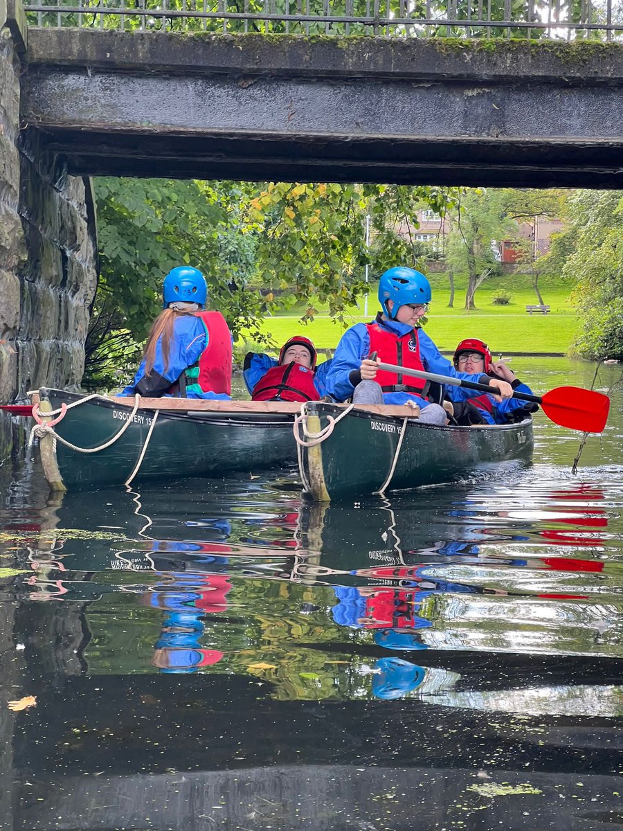 Katrina Perry tweet media