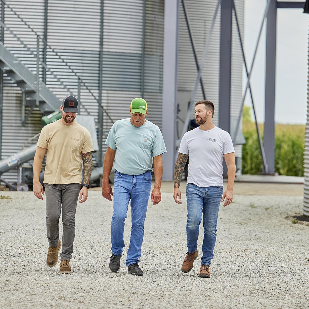 ADMFarmServices's tweet photo. One year ago at Farm Progress Show, we introduced Faces of Food: a series dedicated to those who work tirelessly and through many challenges to produce our food. This year we have new additions to the series, coming soon to our channels. Stay tuned.
#FPS23 #FacesofFood https://t.co/9zWD6LhJ2g