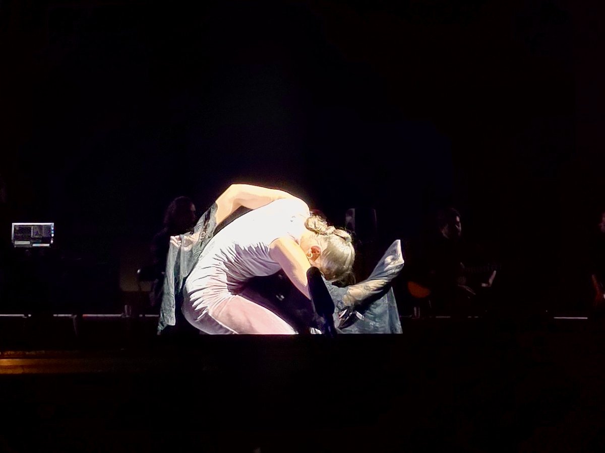 FestFlamencON's tweet photo. Un año más, la Fundación Manolo Sanlúcar / @auraseguros , colabora con el Festival Flamenco La Loma en Sabiote (Jaén), en esta ocasión, con el espectáculo basado en la majestuosa obra del maestro Manolo Sanlúcar, "TAUROMAGIA". https://t.co/T4yxHgaiKk