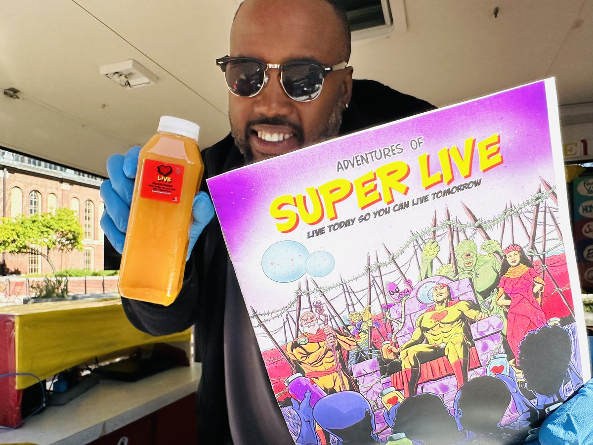 Today at the farmer’s market be sure to grab @liveproject2020 comic book featuring your favorite “juice guy” super hero! #vendorcreativemarketingrocks #indianapolisjuicer