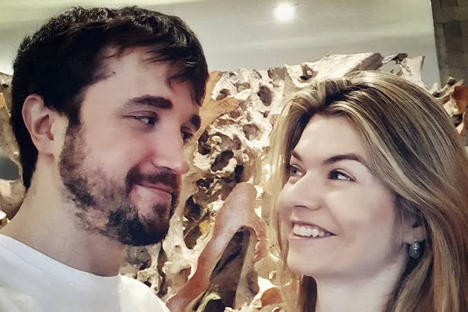 AudreyLeonil's tweet photo. #leonilday
Esses lindos, inteligentes, o casal que simplesmente é marca do amor na internet.
Feliz 15 anos!🎉💖💖
Apresentei eles na minha aula de inglês, pq até em outra língua as pessoas precisam saber desse casal. https://t.co/3zQX92Il6c