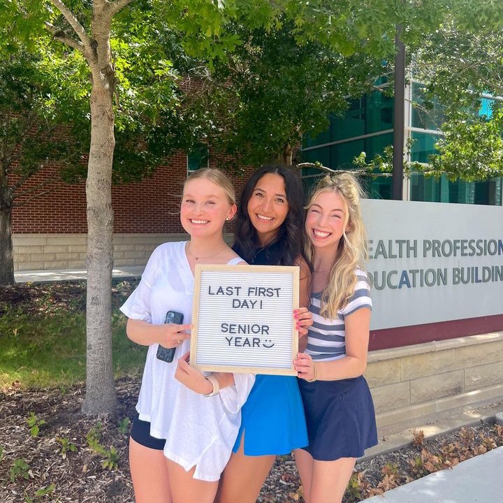 TAMUnursing's tweet photo. We love to see our seniors excited to get back on campus! Congrats to these #AggieNurses on making it this far and good luck in your final year!
#TAMUnursing https://t.co/AEtsnjB9pP