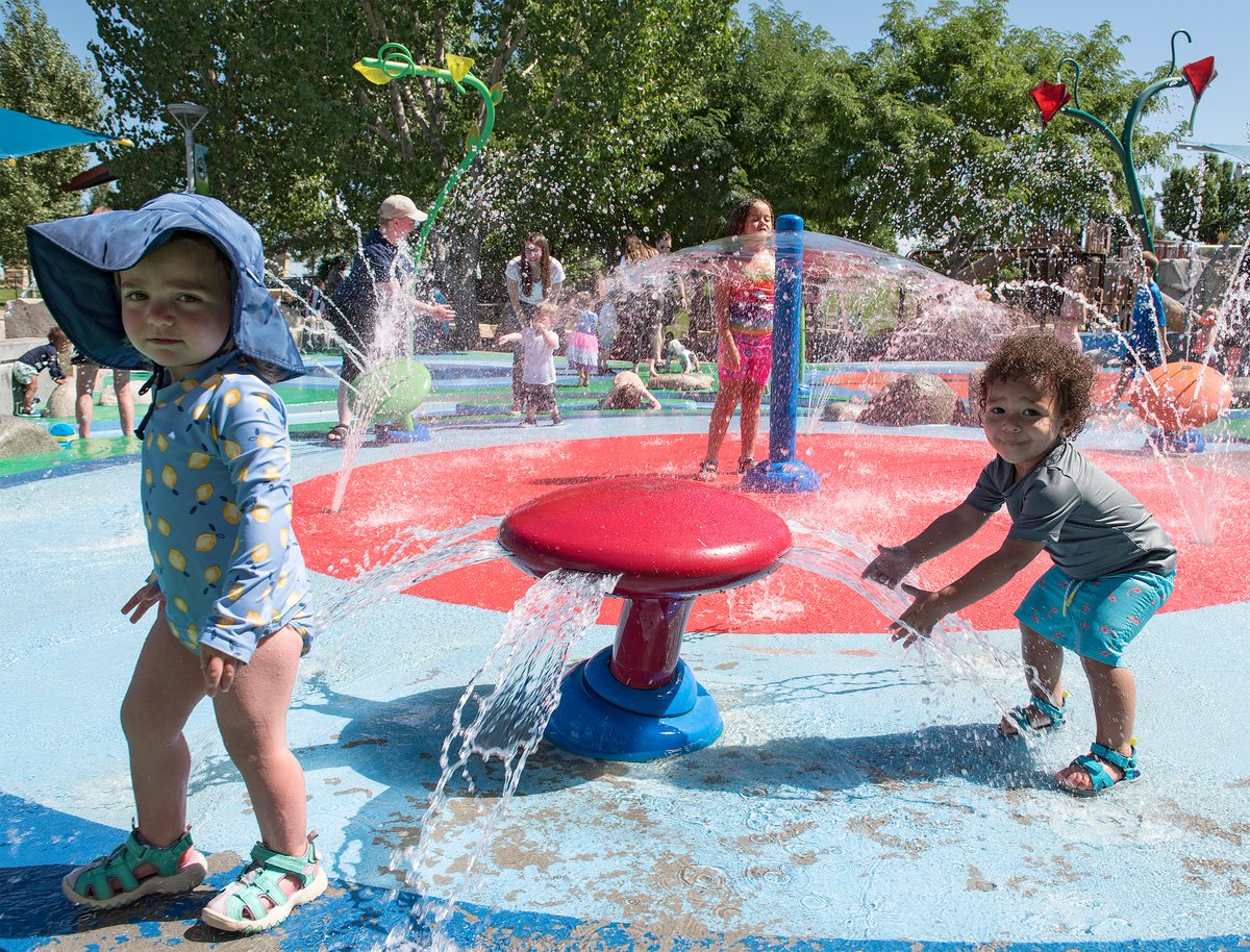 CentennialGov's tweet photo. Calling all splashers—get your swimsuits and sunscreen ready—the splash pad at Centennial Center Park closes for the season following the Labor Day Weekend! Visit https://t.co/uGKRQBLJHh for more information.

Have fun, stay safe and splash on 💦 https://t.co/6I5R2IByGj
