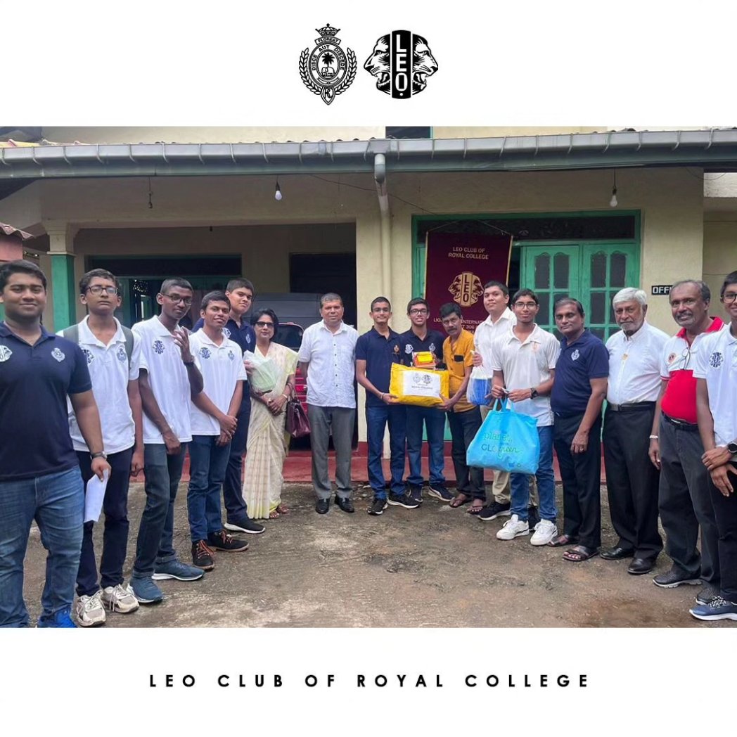 RCLEOCLUB's tweet photo. The Leo Club of Royal College completed another phase of the Leo to Community project, on the 30th of August, Wednesday at 11.00 a.m.

A solar panel system, an assortment of valuable books, and soft face towels were donated to Devid Jayasundara Elders Home.

#LCRC
#306c2 https://t.co/fg3TI9Z4AL