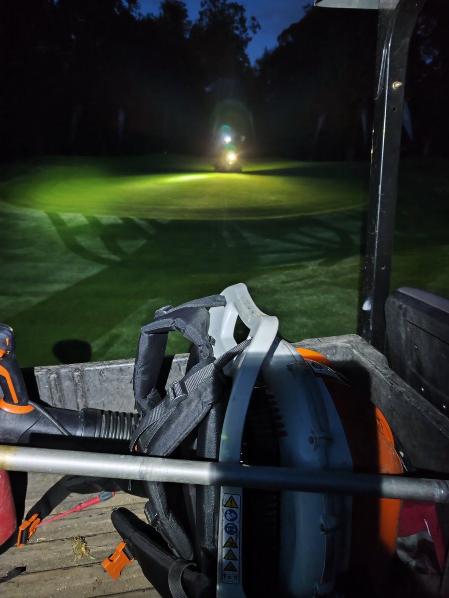 Final day of tournament preparation completed <a href="/goodwood_golf/">Golf At Goodwood</a> for the <a href="/clutchprotour/">Clutch Pro Tour</a>. 5am starts in the dark for the team this week who have done a cracking job this year! #thedownscourse #golfatgoodwood #goodwood #golf #greenkeepers #progress #clutchprotour