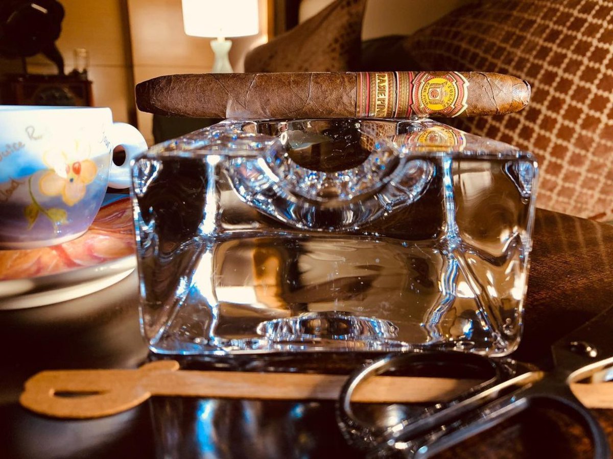 Cigar Reserve Cedar Spills & Cigars tweet media