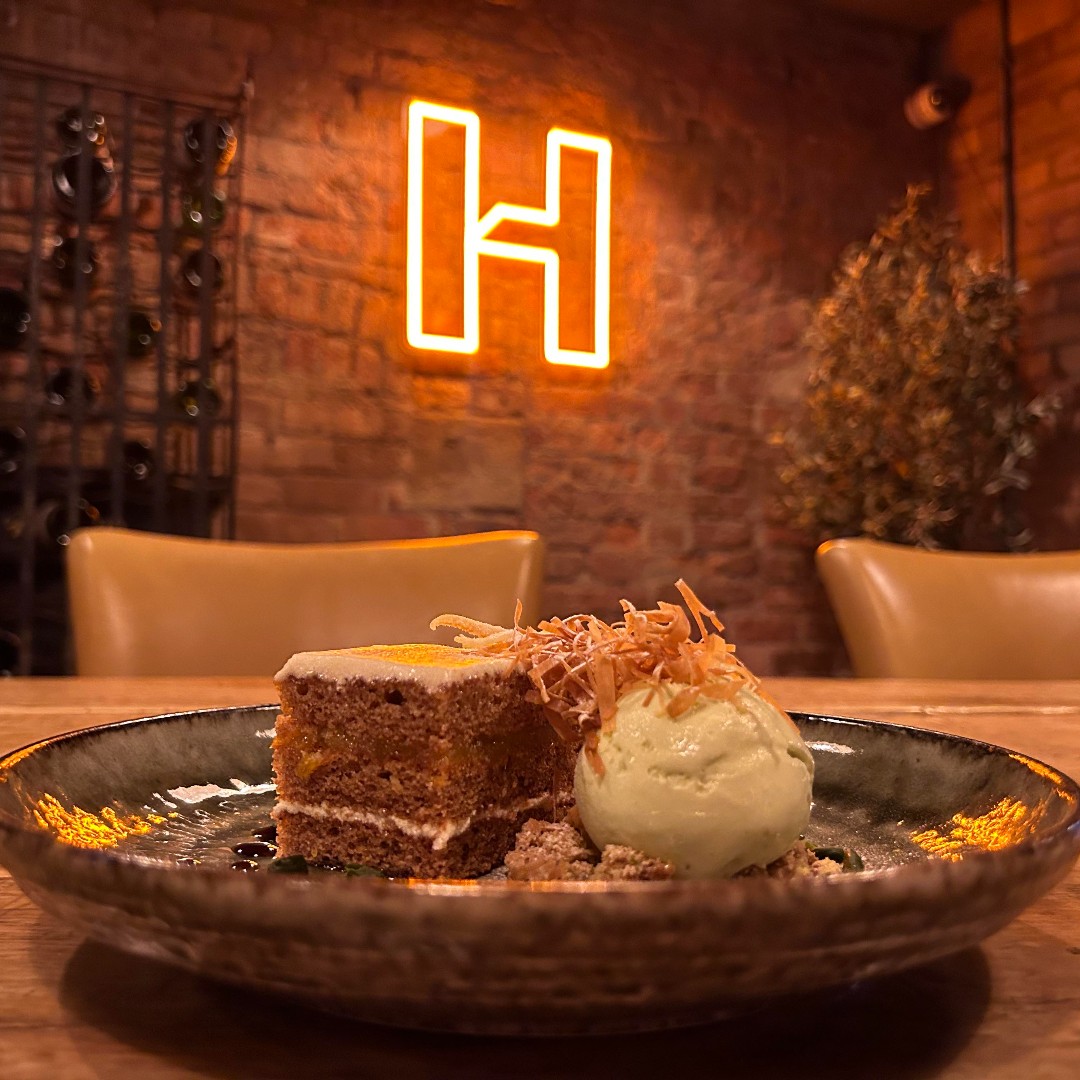 ✨YOUR SEPTEMBER SPECIALS✨

Say hello to the incredible plates joining our menu for September!🤩

🧀Fig and Goats Cheese Garlic Flatbread
🍽️Lamb and Feta Garlic Flatbread
🍯Honey Cake layered with fig jam and honey cream, served with our pistachio ice cream

From September 1st!