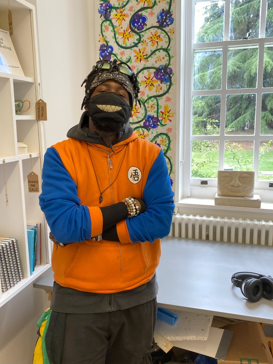 Baba is BACK🔥🔥🔥
In the final week of our #Elsewhereexhibition, Baba is back in the studio for another Instagram takeover. Watch our feed today! instagram.com/bethlemgallery/
#Baba #BabaIsBack #Elsewhere #Insta #InstaTakeover @MaudsleyNHS @maudsleycharity