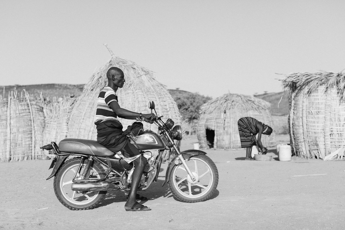 “The story of Turkana and the story of us are entangled…It is a tale of relentless movement, adaptation, and migration, of a shifting landscape, changing climate, and restless populations.” “A Whale in the Desert,” by @t_mcconnell. Photos by @LAfrohemien. emergencemagazine.org/essay/a-whale-…