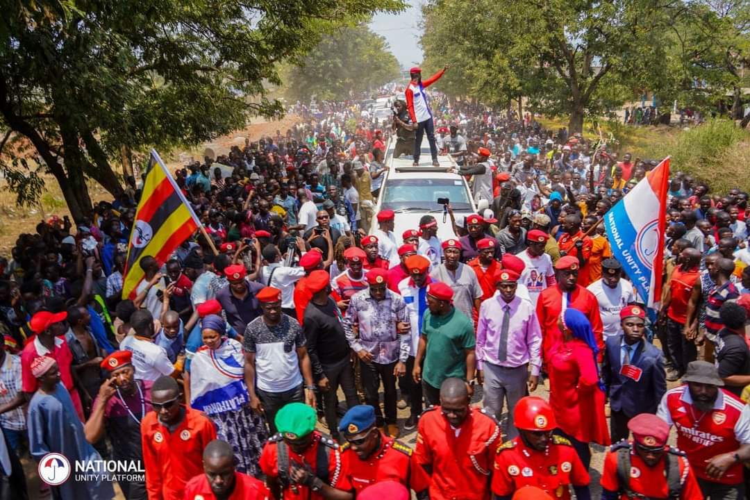 BOBI WINE on X: "If ANYBODY still doubted the deliberateness of the people  of Uganda to change this country, KASESE is your answer. Hundreds of  thousands of our people came out to