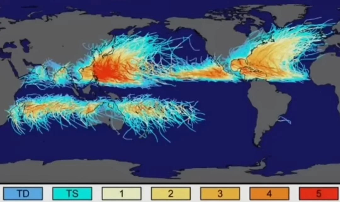 amazingmap's tweet photo. No hurricane has ever crossed the equator https://t.co/AgJyHJb1gF