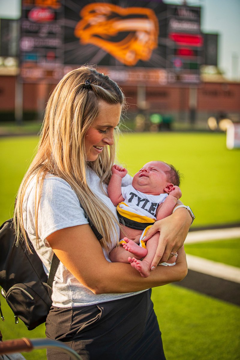bethbeeston's tweet photo. Baby Girls first football game! Cheering on @TJCFOOTBALL @ApacheAthletics https://t.co/LfwIleRzRY