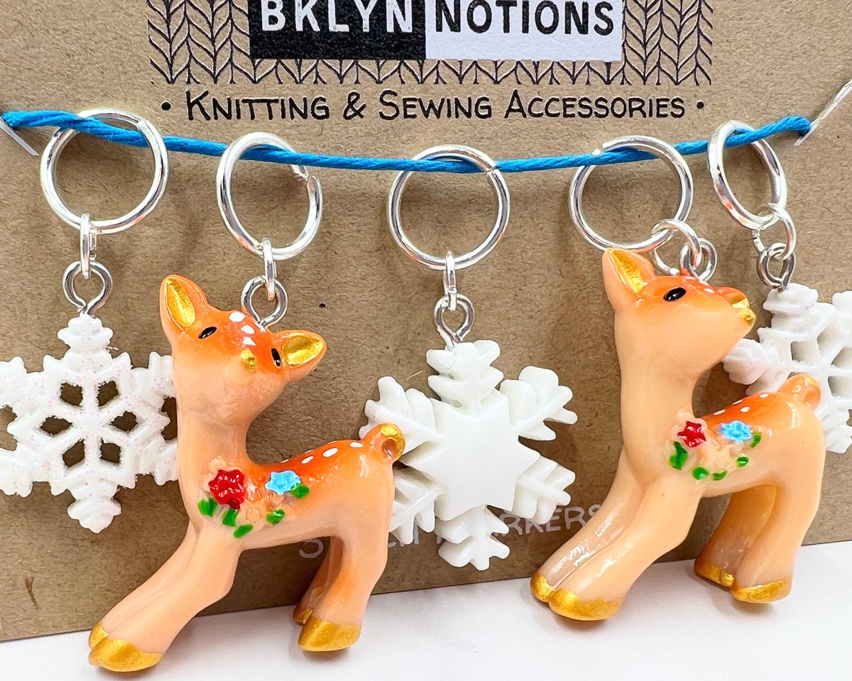 BrooklynRetro's tweet photo. retro inspired deer stitch markers #knitters #etsyshop #stitchmarkers https://t.co/qblgr6BBjW https://t.co/rXhTPp6YOK