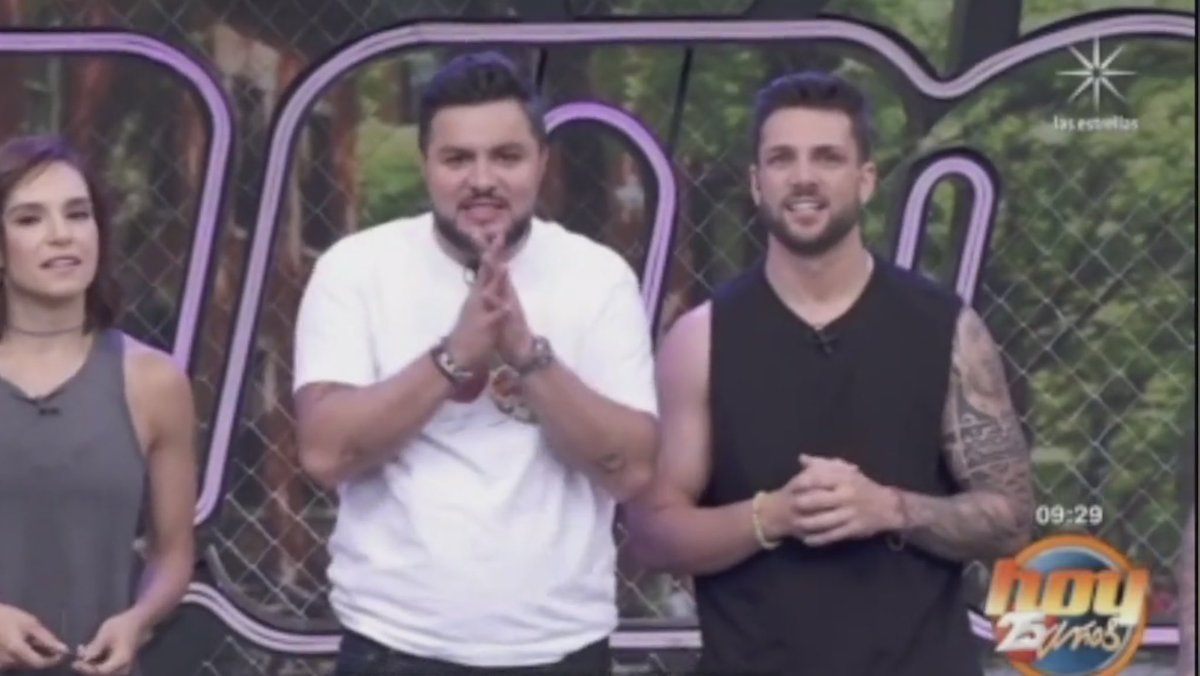 WendyFO17's tweet photo. Obvio quiero esa date con #NicolaenHoy &amp; @programa_hoy https://t.co/xtzYYajV0K